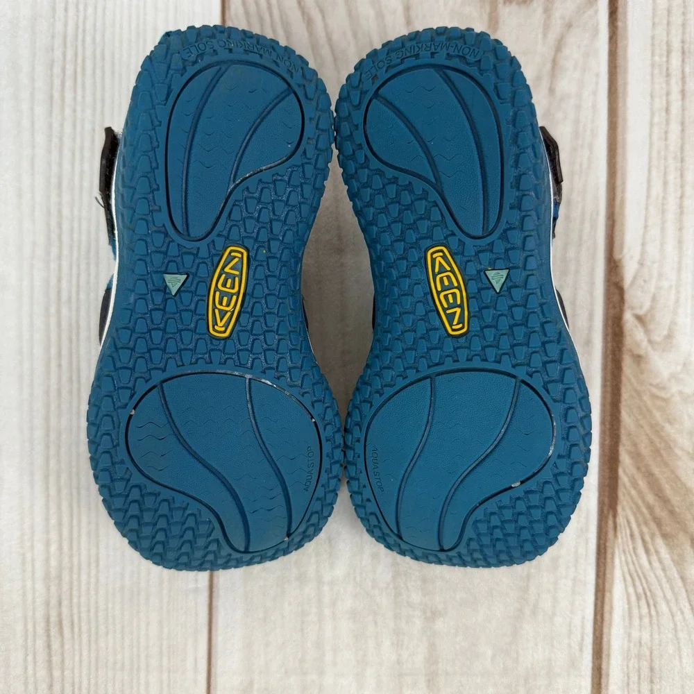 Keen durable comfortable